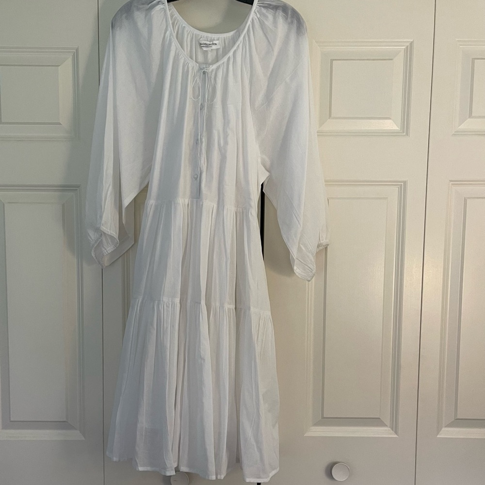 ⭐️Host Pick⭐️Emerson Fry Tiered Dress NWOT XS/S